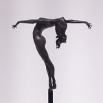 T for Trust (s) miniature dancing girl sculpture of Marc de Corte contemporary bronze sculpture woman sculpture dance sculpture at Art Yi gallery in Brussels