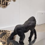 sculpture de gorille matata sculpture de singe noir king kong Jean Paul kala art contemporain sculpture animale art Galerie Art Yi Galerie d'art de Bruxelles