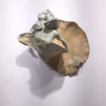 Sommer skulptur Marc de Corte Engelskulptur Mädchenskulptur freier Tanz Skulptur tanzende Frau nackte menschliche Skulptur Wandskulptur Bronzeskulptur zeitgenössische Skulptur Art Yi Galerie Brüsseler Kunstgalerie