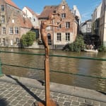 Als ik de makkelijke weg kies, Marc de Corte dansende vrouw sculptuur meisje sculptuur koppel dans sculptuur naakt menselijke sculptuur tuinsculptuur bronzen sculptuur hedendaagse sculptuur Art Yi-galerij Kunstgalerij Brussel