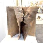 Kus boek sculptuur liefde paar sculptuur gezicht sculptuur paola grizi hedendaagse bronzen sculptuur art yi brusselse kunstgalerij