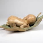 zoete dromen babysculptuur Liang Binbin schattige baby slaapt op blauw water bronzen beeld hedendaagse beeldhouwkunst Art Yi-galerij Kunstgalerij in Brussel