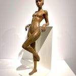 I stand for something Marc de Corte swimming woman sculpture swim sculpture swim girl sculpture sculpture garden sculpture bronze sculpture contemporary sculpture Art Yi gallery Brussels art gallery