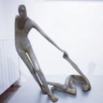 Isabel miramontes sculpture contemporaine en bronze art abstrait sculpture décoration design une sculpture de couple d'amour se tenir la main Allez Viens