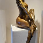 Stukken van mij met mij Marc de Corte dansende vrouw sculptuur danssculptuur meisjessculptuur tuinsculptuur bronzen sculptuur hedendaagse beeldhouwkunst Art Yi-galerij Kunstgalerij Brussel