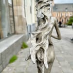 Vénus Hedwige Leroux femme enceinte belle jeune mère sculpture contemporaine en bronze art Galerie Art Yi Galerie d'art de Bruxelles
