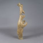 En équilibre sur la banquise sculpture ours sculpture animalière sculpture contemporaine en bronze sophie verger Galerie Art Yi Galerie d'art de Bruxelles