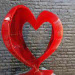Amare heart sculpture jean paul kala contemporary sculpture gold heart sculpture aluminium sculpture interior design home art Art Yi gallery Brussels art gallery