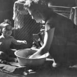 Bert Hardy, Life in the Elephant - Bathtime for Baby, 1948