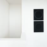 Image courtesy of Buysse Gallery, showcasing Damien Bénéteau’s Variations 135 and Relief 34. © Buysse Gallery. All rights reserved.