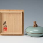 SUWA Sozan Ⅲ 三代 諏訪 蘇山, Incense Container with Tiger 青瓷干支寅 香盒