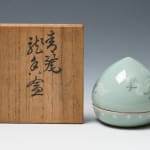 SUWA Sozan II 諏訪蘇山二代, Incense Container with Rat 青磁袋鼠香合