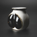 Yanagihara Mutsuo 柳原睦夫, Flower vase with cloud designs 雲ノ絵花瓶 , 1976