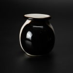 Yanagihara Mutsuo 柳原睦夫, Flower vase with cloud designs 雲ノ絵花瓶 , 1976