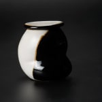 Yanagihara Mutsuo 柳原睦夫, Flower vase with cloud designs 雲ノ絵花瓶 , 1976