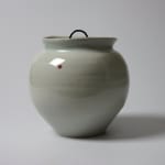 Mori Ichizou 森 一蔵, Seihakuji Porcelain Water Jar 青白瓷水指