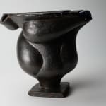 Yanagihara Mutsuo 柳原睦夫, Flower vase with cloud designs 雲ノ絵花瓶 , 1976