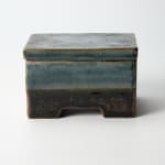 Tomimoto Kenkichi 富本憲吉, Small covered jar with motif of bamboo leaves, 1935