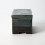 Tomimoto Kenkichi 富本憲吉, Small covered jar with motif of bamboo leaves, 1935