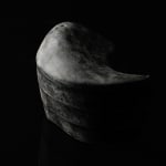 Terauchi Shinji 寺内信二, Six-tiered house shaped box with moon and arabesque designs 染付月輪花唐草 家型六段重, 2024