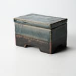 Tomimoto Kenkichi 富本憲吉, Small covered jar with motif of bamboo leaves, 1935