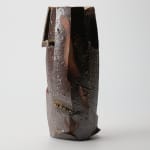 Kakurezaki Ryuichi 隠崎隆一, Bizen flower vessel