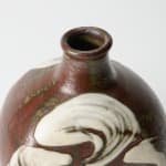 Matsuzaki Ken 松崎 健, Iron glazed sake bottle with white slip