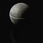 Terauchi Shinji 寺内信二, Six-tiered house shaped box with moon and arabesque designs 染付月輪花唐草 家型六段重, 2024
