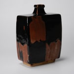 Hamada Shoji 濱田庄司, Amber glazed tea bowl with finger painting