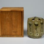 SUWA Sozan Ⅲ 三代 諏訪 蘇山, Incense Container with Mouse青瓷干支子 香盒
