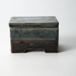 Tomimoto Kenkichi 富本憲吉, Small covered jar with motif of bamboo leaves, 1935