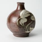 Matsuzaki Ken 松崎 健, Iron glazed sake bottle with white slip