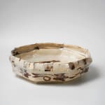 Tsuboshima Dohei 坪島 土平, Shino Octagonal Bowl/Platter with Heron Painting 志野さぎ絵八角鉢