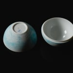 Terauchi Shinji 寺内信二, Six-tiered house shaped box with moon and arabesque designs 染付月輪花唐草 家型六段重, 2024
