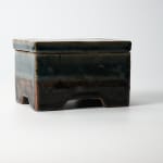 Tomimoto Kenkichi 富本憲吉, Small covered jar with motif of bamboo leaves, 1935