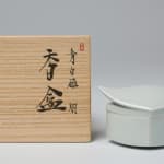 Fukami Sueharu 深見 陶治, "Soar" Seihakuji Celadon Incense Container 青白磁 香盒 翔