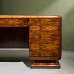 Circular Art Deco Serving Trolley in Walnut, Europe, 1930s