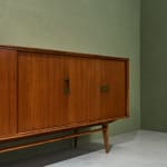 Circular Art Deco Serving Trolley in Walnut, Europe, 1930s