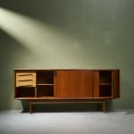Circular Art Deco Serving Trolley in Walnut, Europe, 1930s