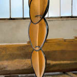 AXEL CASSEL, Figure en forme de coupes, 2011