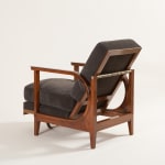 Eugène Printz, Fauteuil en noyer siège et dossier coulissant , circa 1930