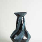 Carol Wainwright, Wonky Pot III, 2022