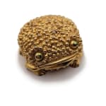 gold frog shaped compact