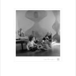 Imogen Cunningham, Ruth Asawa, Sculptor and Her Children, 1957