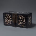 Unknown, Colonial Period (1910–1945), Lacquer Tray Inlaid with Mother-of-Pearl, Early 20th century