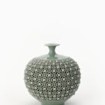 Lee Chang-soo, White Mother-of-pearl Moon Jar, 2025