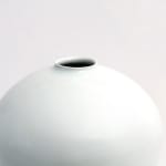 Kim Dong-baik, White Vase, 2024