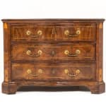 18th Century Italian Walnut Serpentine Commode