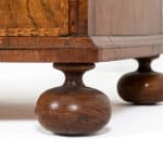 Early 18th Century Walnut Chest of Drawers