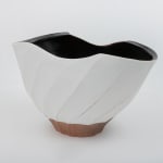 Hosai Matsubayashi XVI, Kohiki and Black glaze Vase / 花器　粉引黒釉, 2020